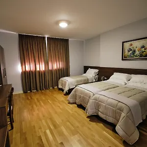 3* فندق In Center